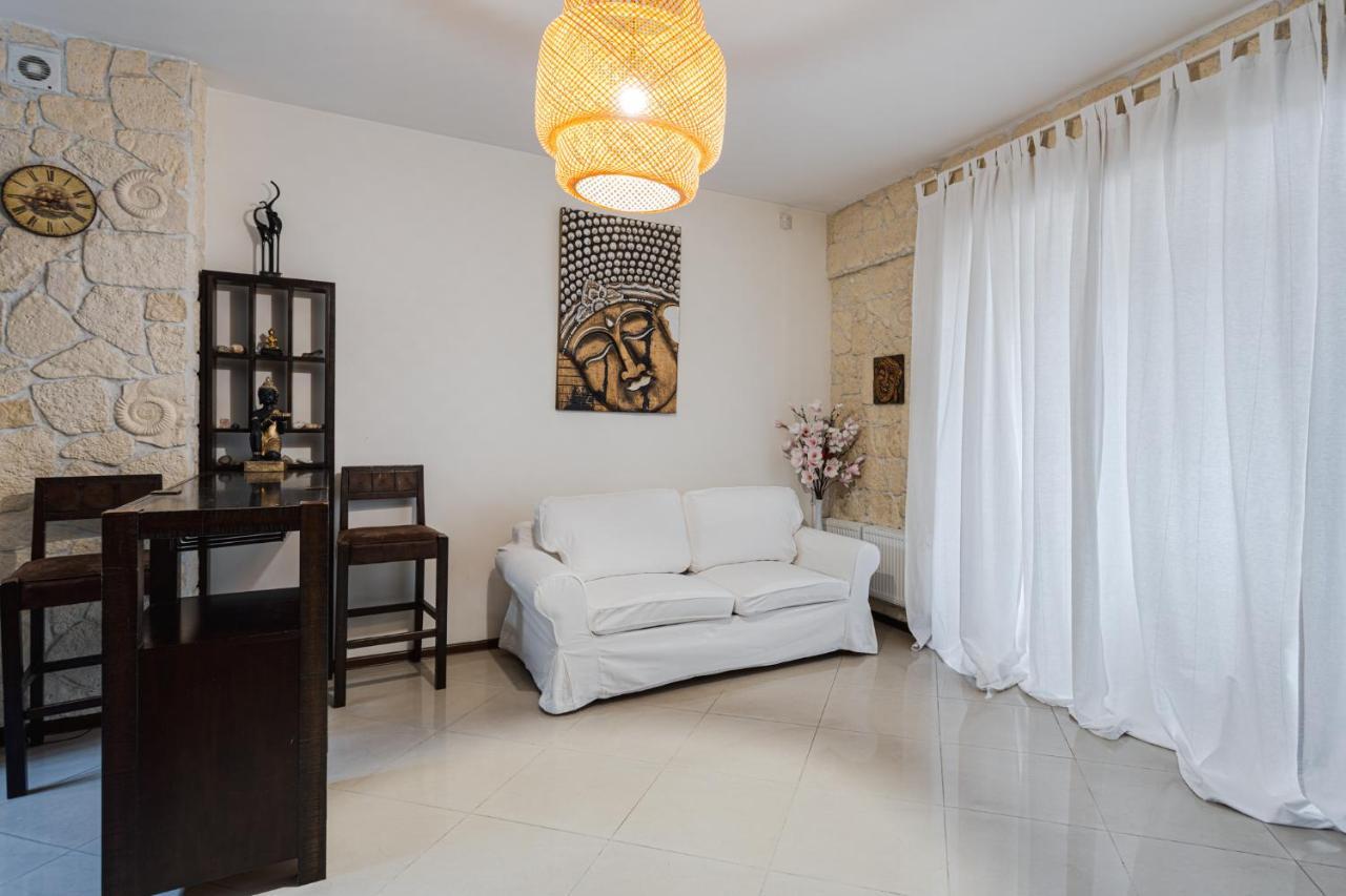 Apartament Wiktoria Wilanow Apartment Варшава Екстериор снимка